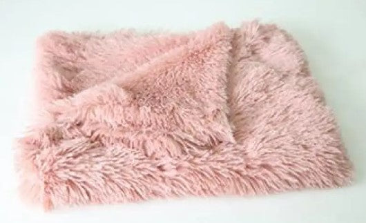 FELVO Nuzzle, Plush Pet Blanket, product photo